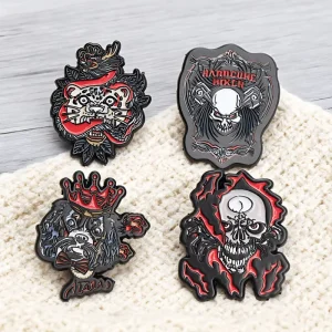 1/4pcs Gothic Punk Style Brooch Classic Black and Red Color Matching Small and Unique Design Badge Gothic Lover