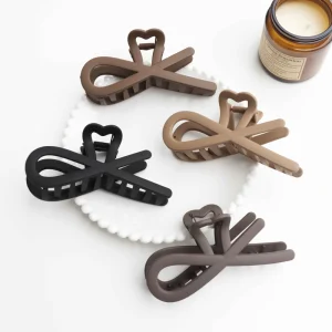 11cm Large Heart Cross Hair Claw Clips Plastic Matte Non slip Strong Hold Hair Clamps Thick Hair Women Party Elegant Carton