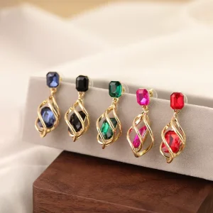 18K Fashion Irregular Curved Print Stud Earrings Colorful Square Emerald Stud Earrings for Women Birthday Party Jewelry Gift
