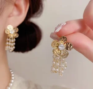 18K Gold Plated Copper Geometric Petal Pearl Tassel Drop Earrings Trendy Elegant Design Feminine Sophisticated Style Woying