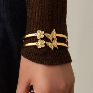 18K Gold Plated Non Tarnish Stainless Steel Bangle Cute Butterfly Floral Zircon Open Bracelet Minimalist Ladies Jewelry