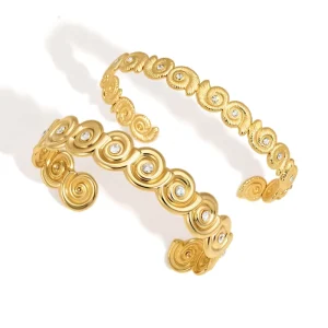 18K Gold Plated Stainless Steel Conch Shell Cuff Bangle Rhinestone Beach Resort Style Jewelry for Women