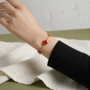 18K Gold Plated Stainless Steel Exquisite Mother of Pearl Fashion Classic Lucky Charm Bracelet for Women Jewelry Gift