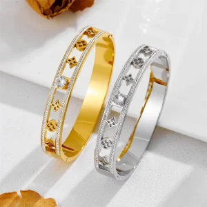 18K Gold Plated Stainless Steel Jewelry Hollow Four Leaf Clover Zircon Bangles Bracelets for Women