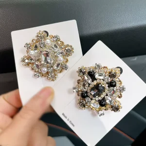 2 Colors Light Luxury Pearl Fashion Brooches Crystal Rhinestone Rhombus Brooches for Men Women Party Pins Fit Bags & Clothing