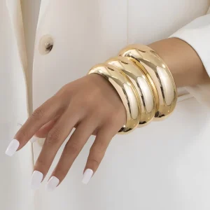 3 Elegant High End European American Fashion Cuff Bracelets for Women Versatile Metal Armbands Jewelry Accessories Personalized