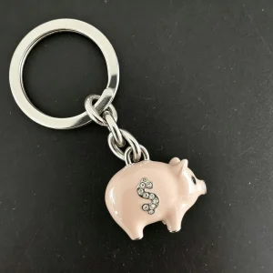 3D Enamel Piggy Bank Shape Animal Keychain Rhinestone Dollar Sign Design for Boutique Gifts Carnival Presents Concert Souvenirs