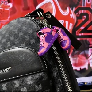 3D Sneaker Keychain Toy Box ABS Mini Shoes Carabiner Key Ring Backpack Pendant