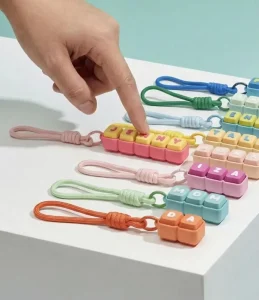 3D printed PLA Material Keyboard Keychain Clicker Fingertip Stress relief Keychain Charm Customizable Letters Keychain