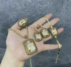 4PCS Gold Plated Crystal Jewelry Set, Necklace Earrings Ring Bracelet for Women
