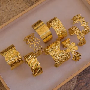 6 Different Styles Fashion Bracelets Bangles Women 18k Gold Plated Stainless Steel Chunky Bracelets Texture Flower Bracelet