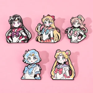 6 Styles DIY Pins Badge Metal Crafts Sailor Moon Tsukino Usagi Pendant Lapel Jewelry Alloy Anime Brooch