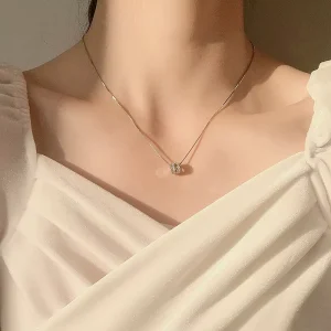925 Sterling Silver Trendy Small Waist Pendant Necklace for Female Link Chain Red Design