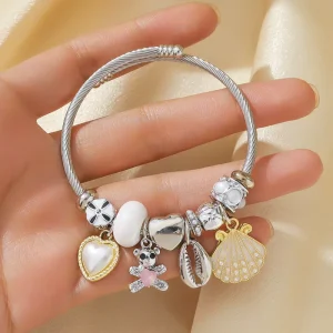 A Commemorative Gift of Fashionable Exquisite Niche Versatile Open Mouth Wristband
