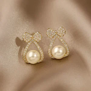 AA01395 Fashion New Pearl Earrings for Women Jewelry Shop