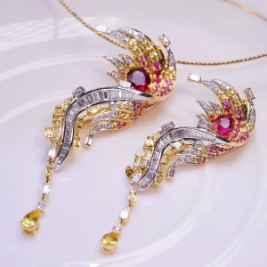 AF0D010018 Luxury Floral 18K Silver Brooch Custom Made Fashionable Design Brooch Pins for Gift Occasions Made From Brass