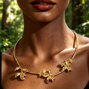 Alloy Flower Choker Necklace, 18K Gold