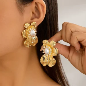 Alloy Stud Earrings with Faux Round Pearls for Women Daily Wear Party Wedding Accessories Jewelry Gifts