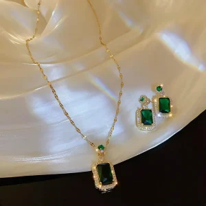 Alloy Vintage Party Jewelry Set Fashionable Crystal Earrings Necklace for Women Wedding Jewelry Jewelry Crystal
