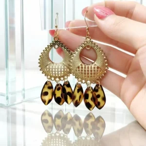 Alloy plated 14K gold Queen Vintage Tassel Earrings Baroque Style Hollow Water Drop Studs Fashion Drop Pendant Earrings