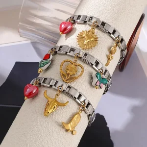 Asu Stainless Steel Charm Bracelet with Gold Plated Heart & Sunflower Pendant Boho Western Style Jewelry for Women