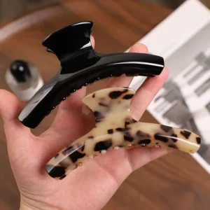 Autumn Winter Handmade Shark Clip Japanese Korean Acetate Arc Leopard Large Hair Clip Women Hair Accessories Carton Gift