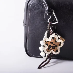 Bag Charms Cute PU Leather Leopard Flower Keychain for Women