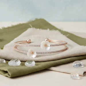 Bangle Charms Flower Kawaii Versatile Double Layer White Flowers Decoration Metal Bangles