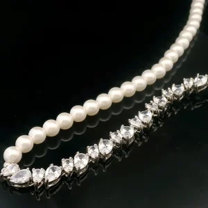 Beautiful New Fashionable Simple Design Jewelry Brass Pearl Necklace Zircon Pearl Women Necklace