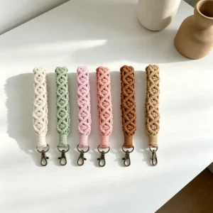 Boho Style Macrame Wrist Lanyard Keychain Cotton Braided Short Wrist Strap Portable Key Holder for Keys Bags Phone