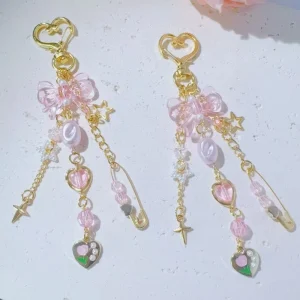 Charming and Cute College Style Metal Keychain Bag Charm Key Ring Jewelry Phone Chain Accessory for Girls Handbag