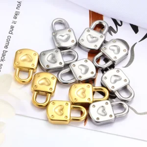 Children’s Love Pattern Small Lock Stainless Steel Jewelry Accessories DIY Necklace Bracelet Golden Titanium Fashion Romantic