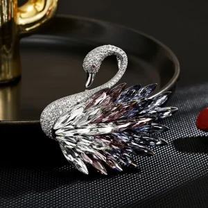 Classic Copper Plated Crystal Blue and Red Gradient Swan BroochElegant Fashionable Winter Coat Accessory