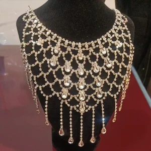 Claw Chain Multilayer Teardrop Necklace Simple Elegant Full White Rhinestone Fashion Show Necklace for Women