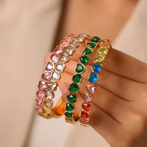 Colorful Heart-Shaped Zirconia Fashion 18K Gold-Plated Stainless Steel Bangle