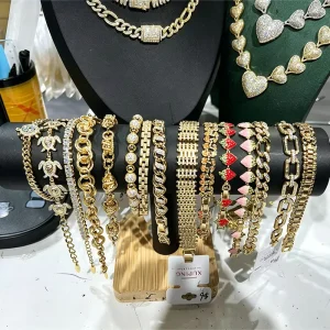 Copper Alloy Gold Color Plated Women Men Chain Link Charm Synthetic CZ Fashion Bracelet