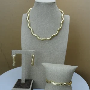 Costume Fashion Dubai African Jewelry Set Gold Plated Ladies Jewelry Set FHK6690