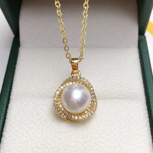 Craft Exquisite Flower Shape White Freshwater Pearl Sweater Chain AAAAA Grade 18K Gold Unisex Pendant Necklace Jewelry Gift Live