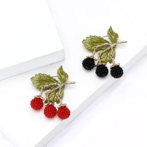 Creative Alloy Enamel Blackberry Brooch Fashion Jewelry Women’s Suit Cardigan Chest Flower Lapel Pin Fruit Brooch