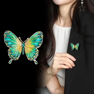 Creative Colorful Butterfly Brooches Fashion Exquisite Gift Jewelry Coat Cardigan Collar Needle Wedding Rhinestone Brooch