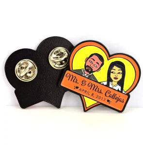 Creative Design Custom Enamel Badges Heart Pins Mr and Miss Valentine’s Day Lovers Gift Wedding Souvenir Brooch Pin