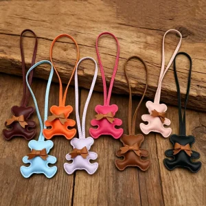 Creative Pu Leather Bear Bag Pendant Fashion Jewelry Pendant and Bag Charm for Handbag Backpack Zipper Pull Decoration