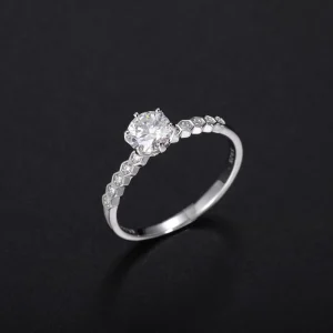 Cross border S925 Sterling Silver Inlaid Moissanite Geometric Electroplated Hip hop Fashion Ring Women Niche Light Luxury