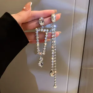 Crystal Bright Natural Diamond Tassel Stud Earrings for Women Rhinestone Fringe Earrings