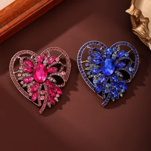 Crystal Rhinestone Brooch Large Glass Buckle Corsage Women’s Clothing Accessories Vintage Heart Brooch Women Fashion Jewelry