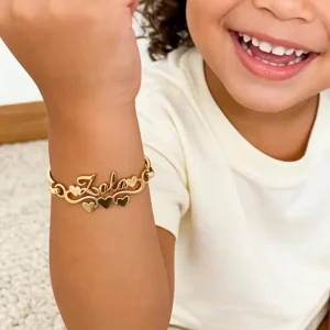 Custom 18K Gold Plated Stainless Steel Trendy Name Bangle Bracelet with Heart for Kids Baby Personalized Jewelry Gift