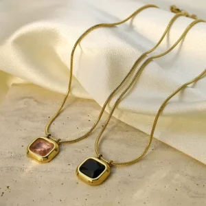 Custom 316l Stainless Steel 18K PVD Gold Plated Square Cubic Zirconia Pendant Thin Snake Chain Choker Necklace for Women