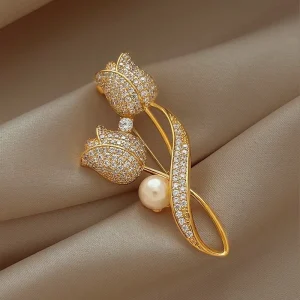 Custom Brooches and Pins Stylish Accessories Daily Wear Breastpin for Women Zircon Crystal Metal Floral Brooch