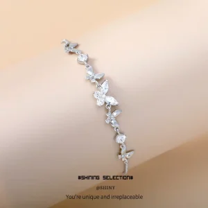 Custom Dainty Zirconia Hand Chain Link Chain Round Brilliant Clover Design Charm Handmade
