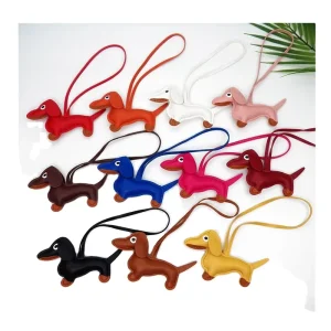 Custom Dog Designer Pu Leather Key Chain Bag Charm Pendant Car Keyring Luxury KeyChain